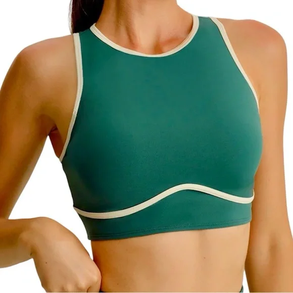 KimberlyC M Green/White Sports Bra! NEW! - Picture 1 of 16